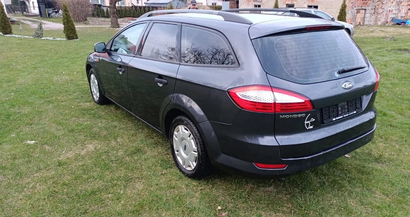Ford Mondeo cena 9300 przebieg: 339220, rok produkcji 2010 z Rumia małe 37